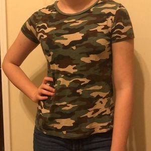 *** 50% in bundle F21 Camo Shirt
